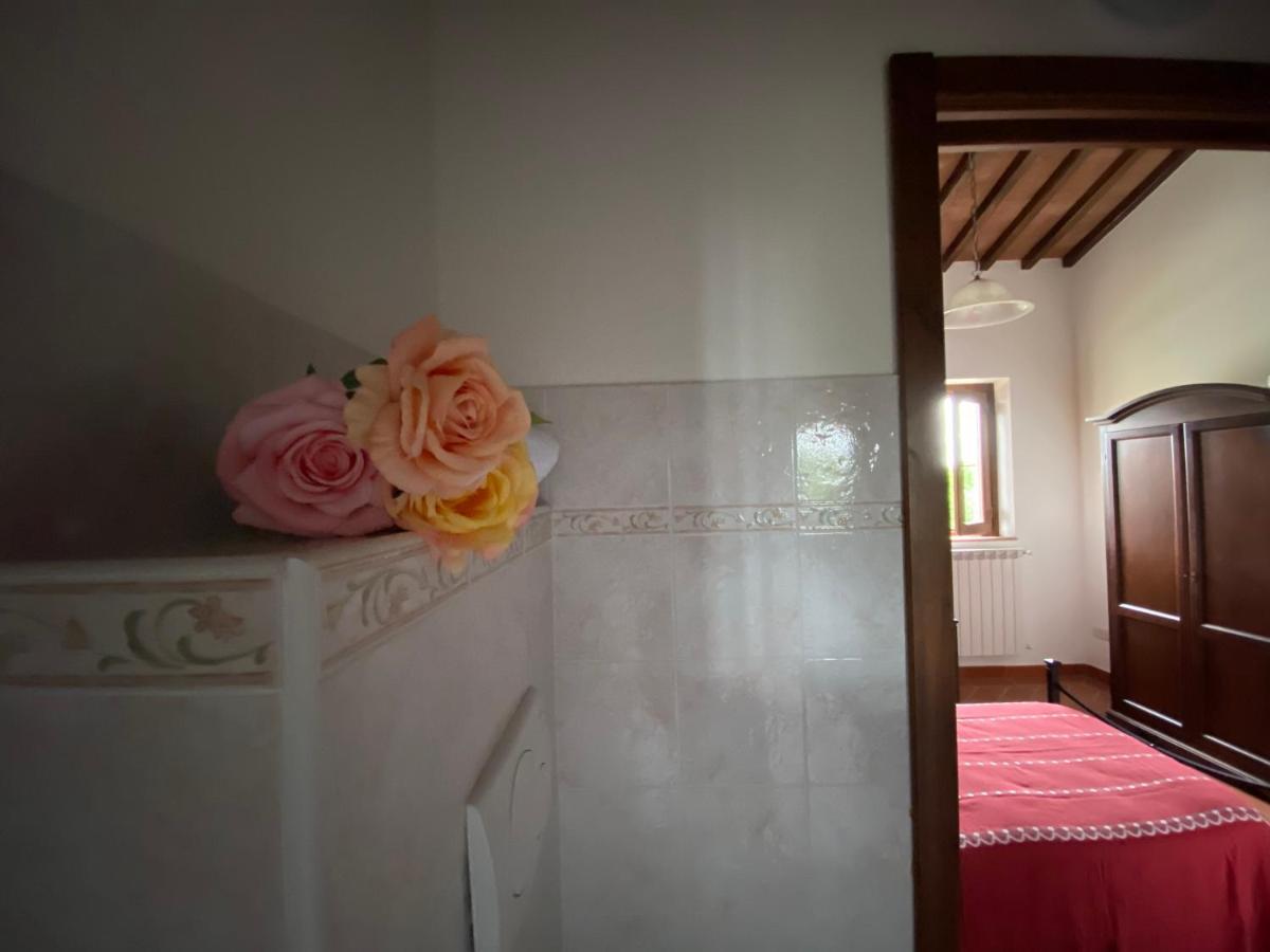 Masso Alle Rose Di Santarsiero Serena Montaione Zewnętrze zdjęcie