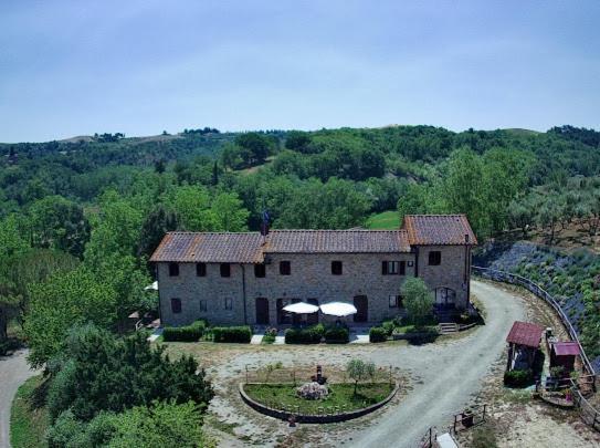 Masso Alle Rose Di Santarsiero Serena Montaione Zewnętrze zdjęcie